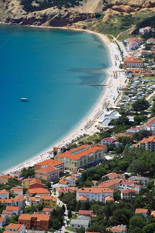Apartments Dupin Baška Exteriör bild